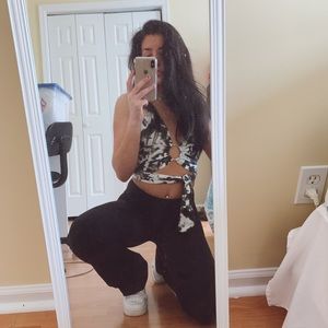 Meet your Posher, Avery